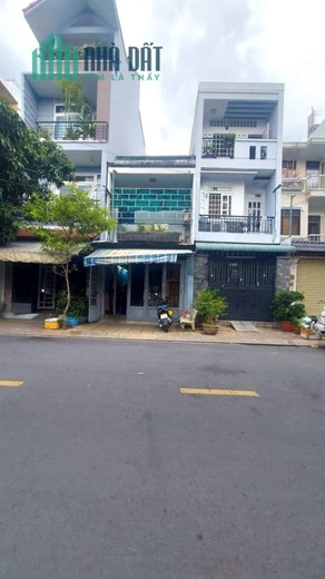 Bán Mặt Tiền Kinh Doanh Lê Sao, Tân Phú, 2 Tầng , 70m2, Ngộp  Ngân Hàng Gấp  Bán.
