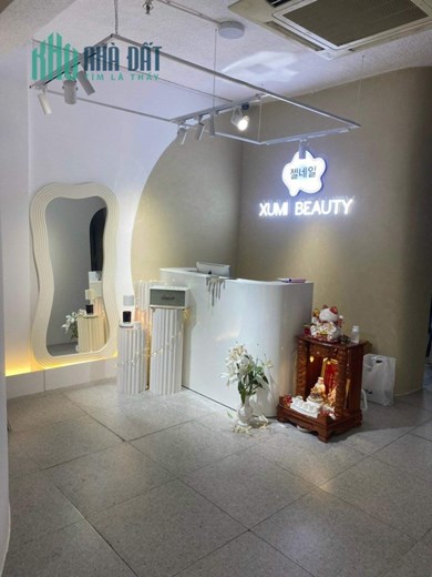 B.án Biệt Thự 2 Mặt Tiền Âu Cơ Phường 14 Tân Bình, nở hậu, 9 tầng, Giá rẻ.