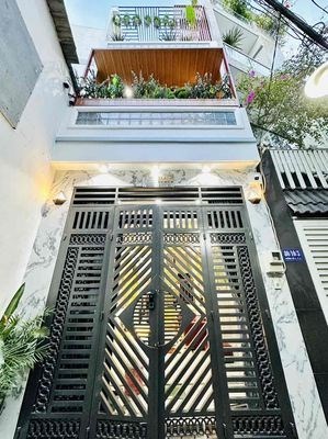 Mua ngay nhà đẹp 3L, 4.3/4.6x9 hxh 8 6m Đinh Tiên Hoàng sát Q1 giá chỉ 4.9 tỷ.