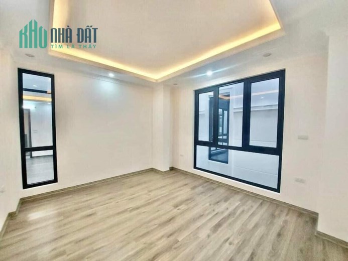 CỰC HOT !!! XEM NGAY  nhà riêng phố Nguyễn Khang Cầu Giấy 48m2, 5 tầng, Cạnh phố Ngõ thông thoáng