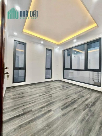 CỰC HOT !!! XEM NGAY  nhà riêng phố Nguyễn Khang Cầu Giấy 48m2, 5 tầng, Cạnh phố Ngõ thông thoáng
