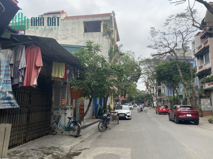 Văn Quán - Hà Đông, bán nhà C4 tặng 65m2 đất