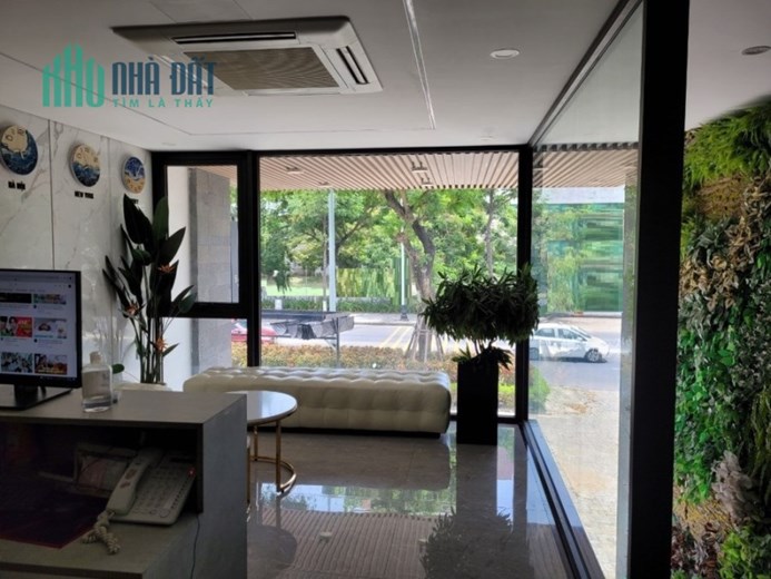 .Mặt Tiền Trần Hưng Đạo Cầu Rồng, 8 tầng, KD Căn Hộ Cao Cấp