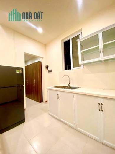 Đống Đa - Nhà 5 tầng, lô góc, 6 ngủ - ngõ ô tô đỗ - giá 7,9 tỷ