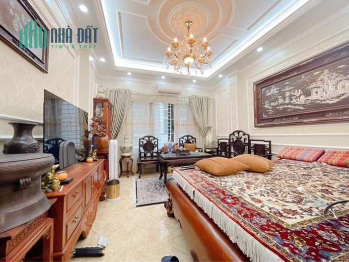 VIP!!Siêu! VIP!-Gara ÔTÔ-2Mặt Ngõ Ô TÔ-Phân LÔ-KD-Bán nhà Trần Quốc Hoàn12,5 tỷ 50m2 (TL)