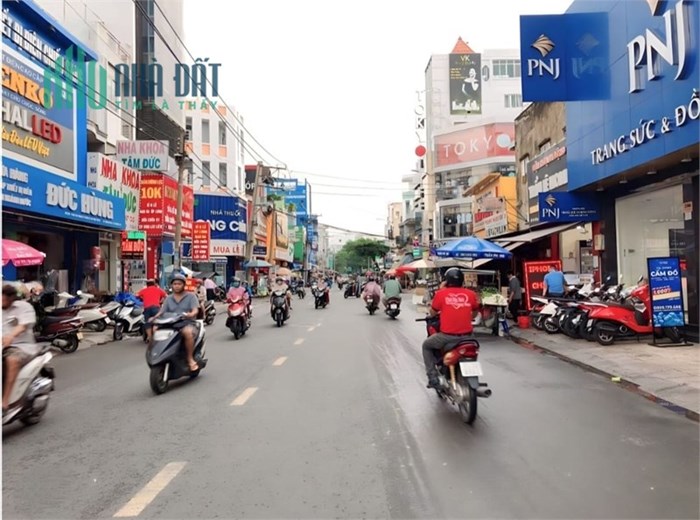 Mặt tiền Tân Hương, Tân Phú – 115m2, 5 tầng, 21 tỷ.