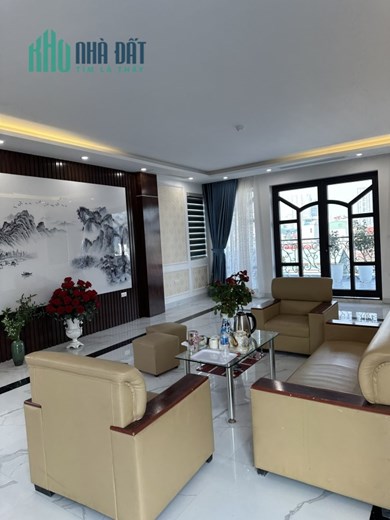 Bán nhà 10 tầng ( 1 tầng hầm , 9 tầng nổi)DT thực 91m , tầng hầm để xe, tầng 2,3,4,5,6 thông sàn
