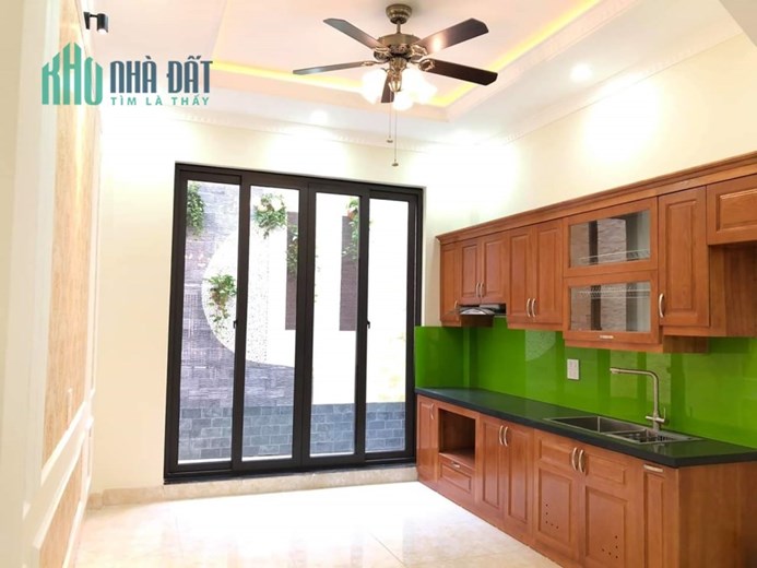 Chỉ hơn 2 tỷ có ngày nhà 3 PN, Liên Mạc, Bắc Từ Liêm