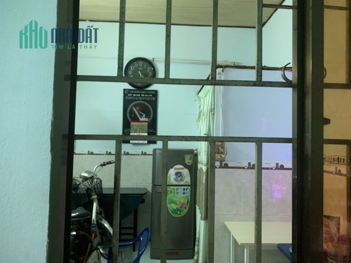 Bán Nhà Nát Ung Văn Khiêm, 126m² (5m X 25m), VIP Phường 25, Hẻm Xe Hơi 7 Chỗ