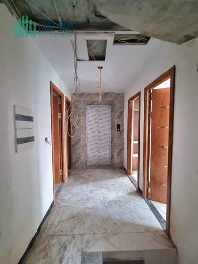 Tòa CCMN 9 tầng thang máy dt:102m2; 41 PHÒNG FULL NỘI THẤT,MẶT NGÕ THÔNG K.DOANH SẦM UẤT Giá chỉ