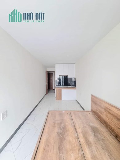 Tòa CCMN 9 tầng thang máy dt:102m2; 41 PHÒNG FULL NỘI THẤT,MẶT NGÕ THÔNG K.DOANH SẦM UẤT Giá chỉ