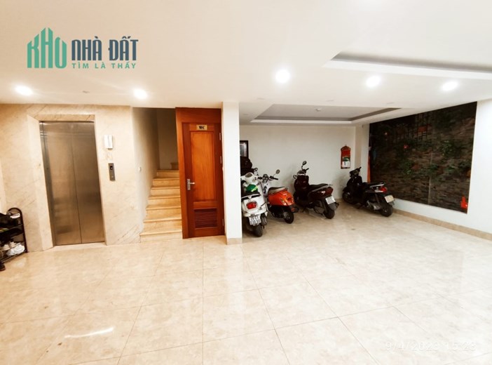 Bán tòa vị trí kim cương quận Cầu Giấy 45m 9T MT5.9m. Vỉa hè 5m. Kinh doanh. Hiệu suất dòng tiền