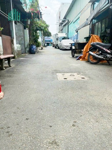 HXH TRÁNH THẲNG 1 TRỤC - LÊ VĂN KHƯƠNG QUẬN 12 - 55M2, 3 TẦNG BTCT, 3 PN. HƠN 4 TỶ