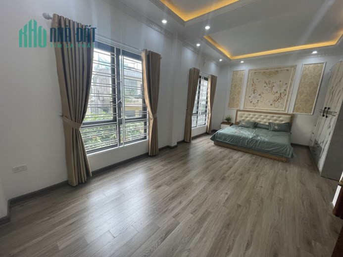 Nhà đẹp Ba Đình 40m2 5T MT7 chỉ 5.7 tỷ. MỚI CỨNG, LÔ GÓC