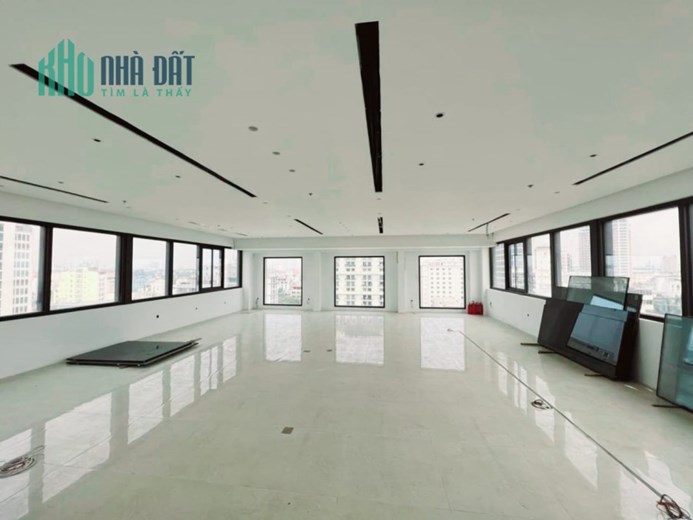 Bán tòa nhà 15 tầng mặt phố Trần Hưng Đạo, Hoàn Kiếm, có hầm, 438m, mtiền 10.6m, 550 tỷ