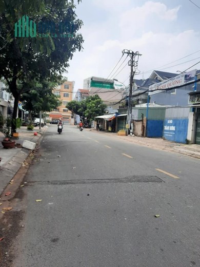 Bán nhà mặt tiền, diện tích lớn, khu Trịnh Đình Trọng, Lũy Bán Bích Kênh Tân Hóa