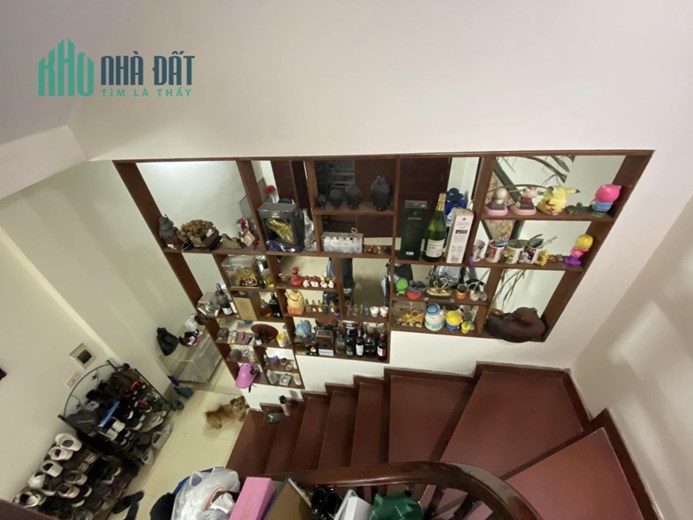 Bán Nhà ngõ 73 Nguyễn Trãi - Khu Phân Lô VIP - Ô tô - Nhỉnh 10 tỷ.