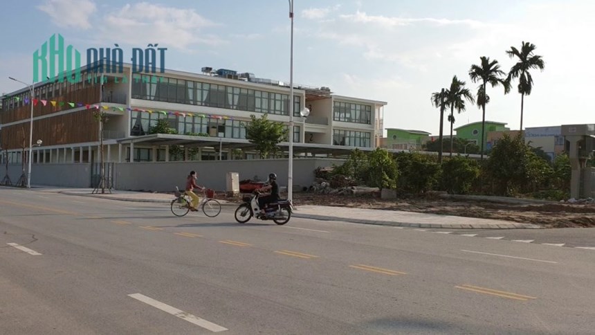 Bán đất ngõ 344 Ngọc Thuỵ 98m, giá 6 tỷ 3