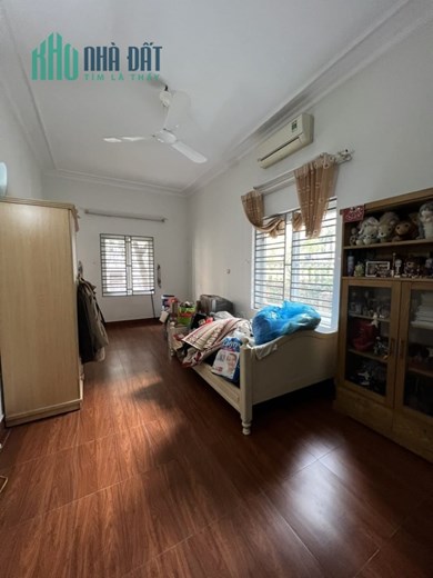BÁN NHÀ 70M2 NGÕ 73 NGUYỄN TRÃI - LÔ GÓC - PHÂN LÔ CAO CẤP- Ô TÔ CHỖ ĐỖ CỬA - 50M RA PHỐ. GIÁ CHỈ