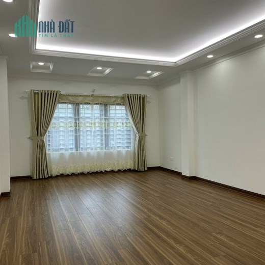 Bán nhà Nghĩa Tân, 52m2, 5T thang máy, Giá chỉ 12,5 tỷ, Gara, Ô tô tránh, Nhà mới, KDVP