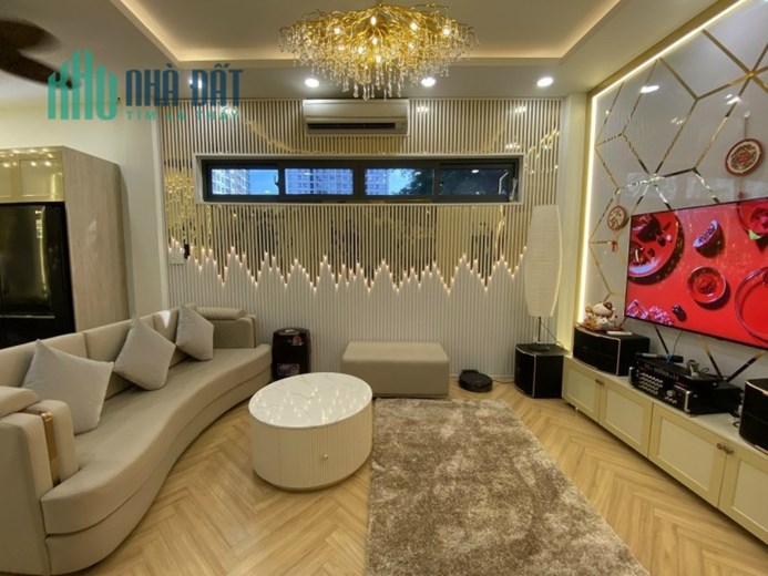 BÁN NHÀ TÂN BÌNH HXH BIỆT THỰ MINI NGANG 8M 3 TẦNG ĐẸP LUNG LINH SÁT MẶT TIỀN TRƯƠNG CÔNG ĐỊNH