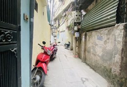 Bán nhà riêng Thịnh Quang, Đống Đa, 45m2 4 tầng. LH: Địa Thủy Sư Trần Thọ 0906299843