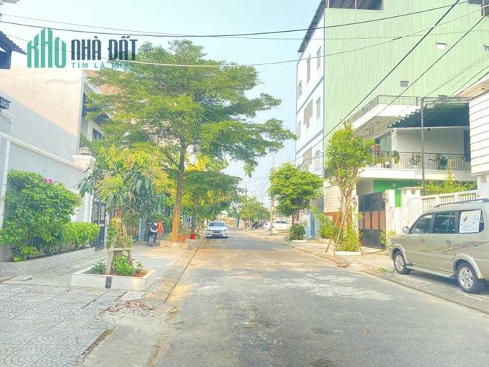 Cặp đất 180m2 ngang 10m ngay Hồ Xuân Hương, biển Mỹ Khê Đà Nẵng hơn 8 tỷ