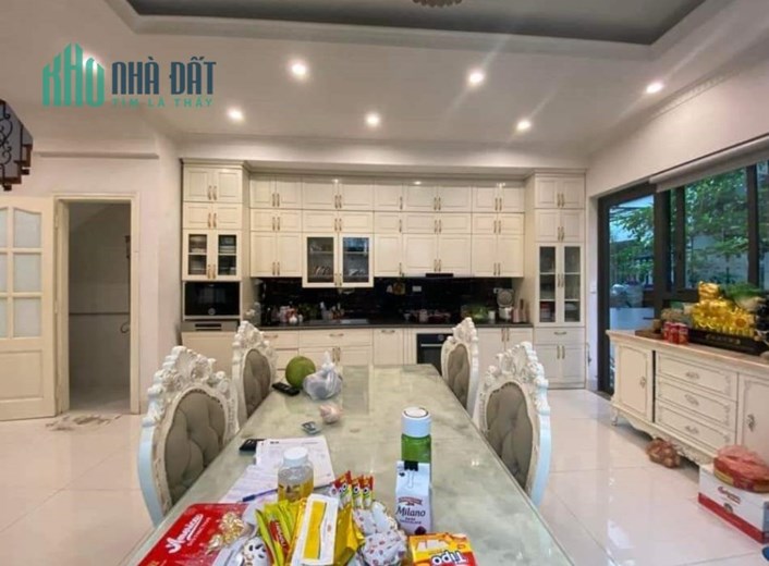 Chú Toàn bán Gấp biệt thự BT9 BT7 KĐT Văn Phú gần công viên 200m2 chỉ 20.99 tỷ. LH 0989.62.6116