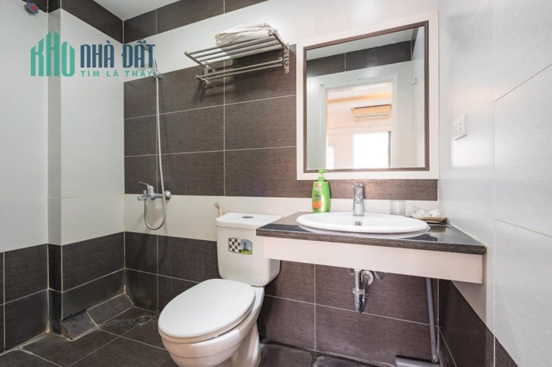 Rẻ  lắm rồi! Lô góc Pháo Đài Láng, ngõ nông, thông, ba gác, 51m x 6T, chỉ 5.5 tỷ