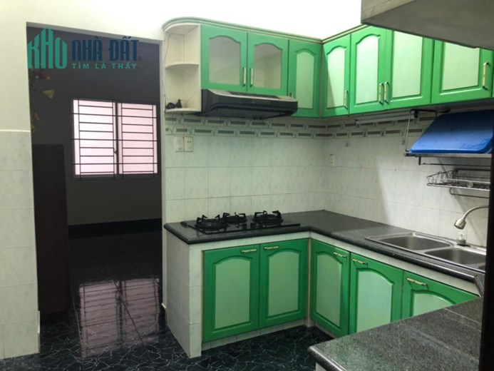 Nam Kỳ Khởi Nghĩa Q3 - Cn 70m2 - 
6 x 12m -3 Tầng BTCT - 6 PN - 6 WC .