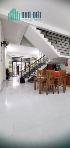 THỜI HẠN BANK ĐÃ HẾT B.ÁN GẤ.P TRONG TUẦN 4TY6 CÒN 3TY8 NHÀ 2 TẦNG ĐƯỜNG 7M5 THANH LƯngƠNG 10 HOÀ