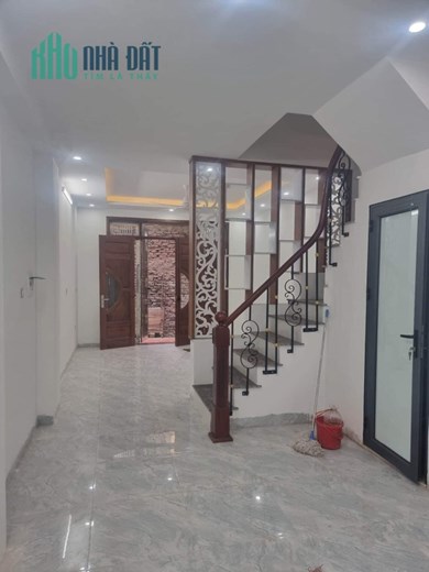 Bán nhà ngõ 63 Lê Đức Thọ, seri 4 căn chủ xây đẹp, 33m2*5 tầng,VÀI BƯỚC Ô TÔ, LÔ GÓC , chỉ 5,5 tỷ.