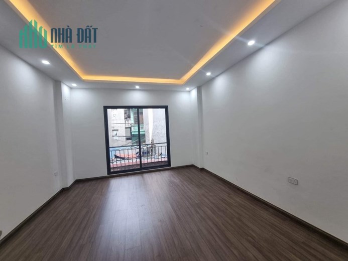 Bán nhà ngõ 63 Lê Đức Thọ, seri 4 căn chủ xây đẹp, 33m2*5 tầng,VÀI BƯỚC Ô TÔ, LÔ GÓC , chỉ 5,5 tỷ.