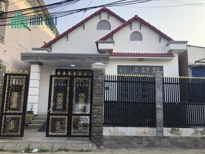 Nhà Hẻm Xe Hơi, 9x20 , nở hậu 9.8m , sổ hồng riêng, trung tâm Thủ Đức