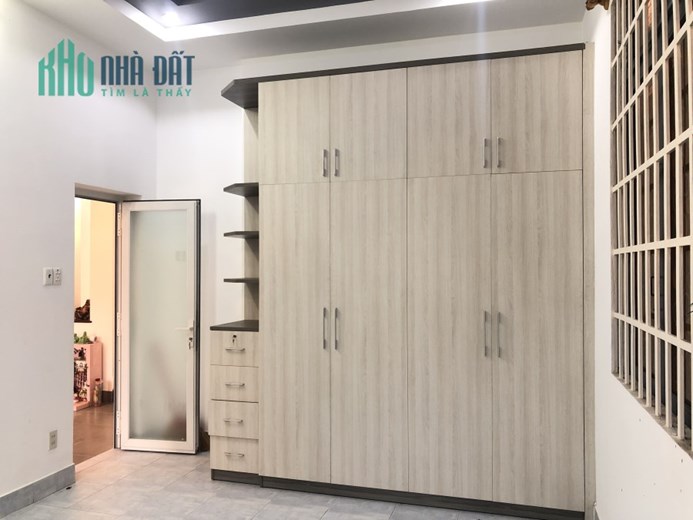 Nhà Hẻm Xe Hơi, 9x20 , nở hậu 9.8m , sổ hồng riêng, trung tâm Thủ Đức