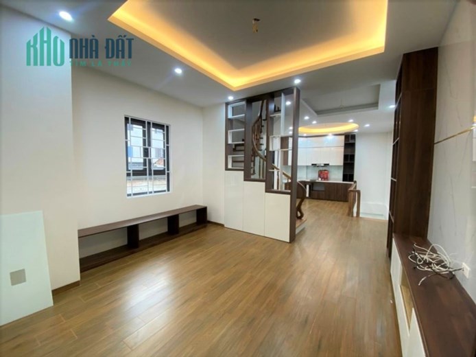 Nhà mới xây, lô góc 5 tầng Vạn Phúc, Hà Đông 41m2, Ngõ Thông, Ô TÔ đỗ cửa.