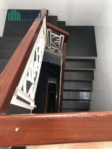 BÁN NHÀ ĐẸP BÙI VĂN BA, QUẬN 7, DT 250M2, GIÁ NHỈNH 4 TỶ TL CHÍNH CHỦ