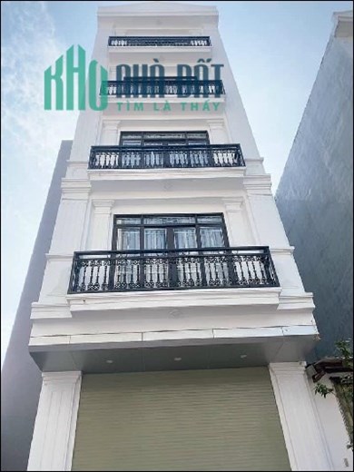 Bán Nhà #ĐẶNG_TIẾN_ĐÔNG Xe Tải Đỗ Cửa. Có GARA. 45m 4 Ngủ. Phân Lô. Cạnh Hồ Hoàng Cầu. 7.5tỷ