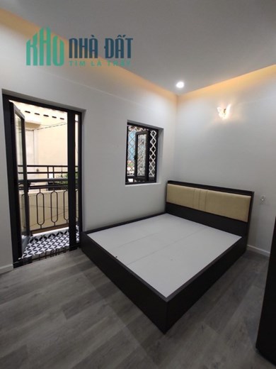 Nhà bán đường Lê Trọng Tấn, 32m2, 2 PN, 1 lầu, giá 3.7 tỷ