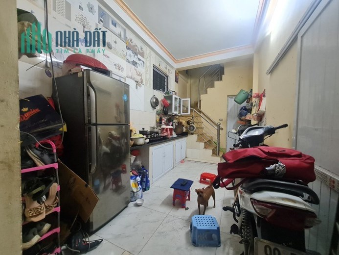 Bán nhà Lò Đúc Hai Bà Trưng 33m2 x 4 tầng, MT 5.9m giá 3.3  tỷ