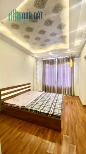 Ô tô đỗ cửa, vào nhà Lĩnh Nam, Hoàng Mai 40m2, 5 tầng, hơn 3 tỷ