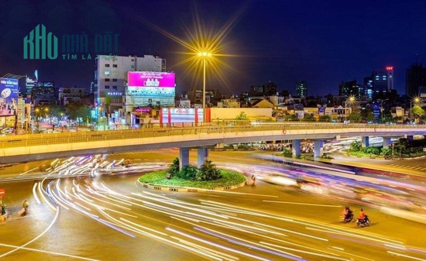 MT KD VIP BÌNH THẠNH - NGAY NGÃ TƯ HÀNG XANH - CHO THUÊ 60TR/THÁNG - CHÍNH CHỦ - NGANG 4.1 NỞ HẬU