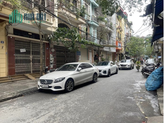 CỰC PHẨM !! XEM NGAY NHÀ PHÁO ĐÀI LÁNG ĐỐNG ĐA 46m2, 5 tầng CẠNH PHỐ, CHỦ XÂY TÂM HUYẾT ở ngay chỉ