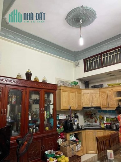 NHÀ TRUNG KÍNH CẦU GIẤY - Cạnh phố 60m2, 4 tầng, TẶNG NỘI THẤT SIÊU VÍP, CHỦ TỰ XÂY chỉ 8.4 tỷ