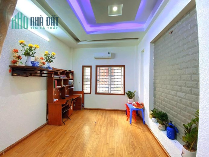 CỰC PHẨM !! XEM NGAY NHÀ YÊN HÒA CẦU GIẤY, Nhà đẹp thiết kế hiện đại, CẠNH PHỐ, 2 mặt ngõ 48m2, chỉ