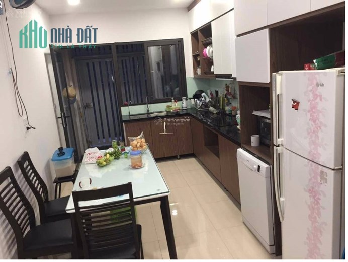 CỰC PHẨM !! XEM NGAY NHÀ LÊ QUANG ĐẠO NAM TỪ LIÊM , CẠNH Ô TÔ 42m2, 4 tầng, chỉ 4.1 tỷ TẶNG NỘI