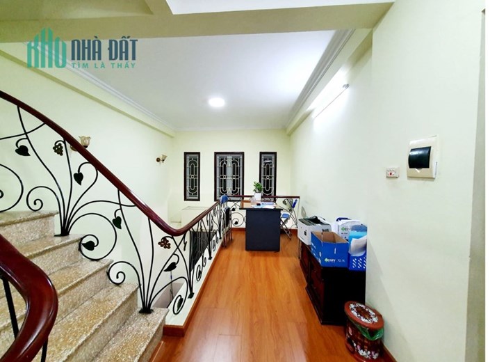 CỰC PHẨM !! XEM NGAY NHÀ NGUYỄN KHANG CẦU GIẤY. 50m2 5 tầng NGÕ THÔNG THOÁNG, CHỦ TỰ XÂY TÂM HUYẾT