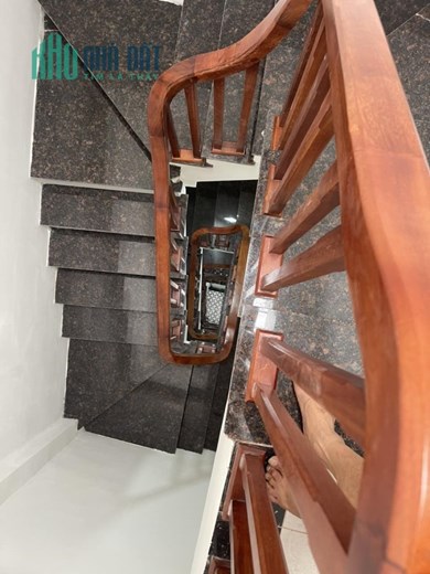 BÁN NHÀ 5 TẦNG, XUÂN THỦY, CẦU GIẤY, 31M2, MT 4.2, GIÁ 4.1 TỶ