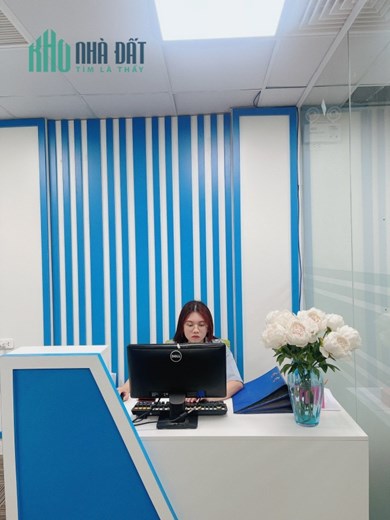 Cho thuê văn phòng giá rẻ ngay phố Đội Cấn có sẵn nội thất
