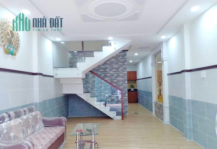 Nhà hẻm xe hơi 2 tầng Bùi Minh Trực, P.5 Q.8 giá 4tỷ5